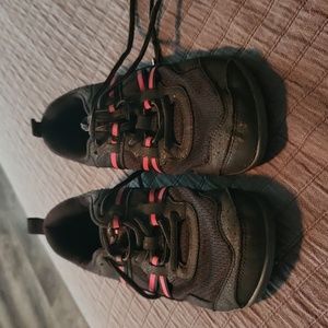 Xero kids shoes size 4